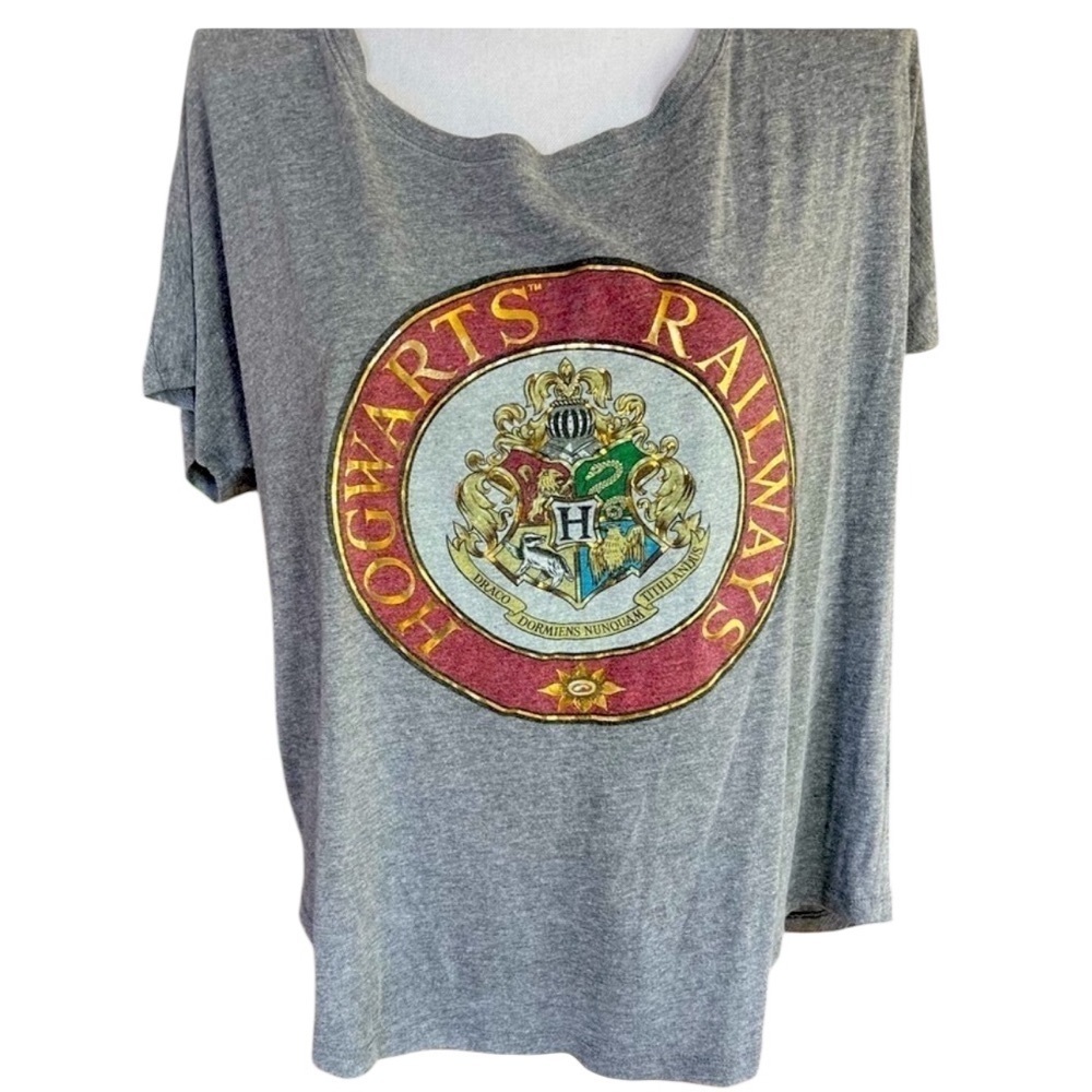 Harry Potter Hogwarts railways ladies tea very good condition no stains